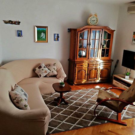 Apartmani Anda Trogir Exterior photo